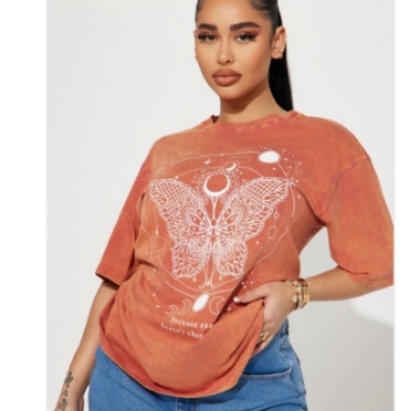 Fashion Nova rust orange washed T shirt butterfly graphic size large - Picture 1 of 5
